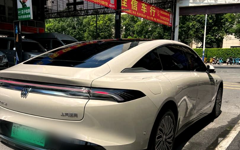 2025 Buick Electra L7 rear three-quarter view on the street
